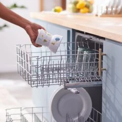 Pixar Finding Nemo Tall Shape Non-Skid Elevated Ceramic Cat Bowl -Four Paws Sales 2022 291430 PT6. SY630 V1633979686