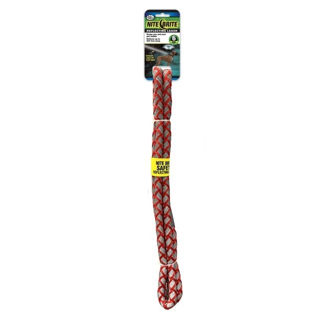 Four Paws Nite Brite Reflecting Dog Leash 4 Four Paws Nite Brite Reflecting Dog Leash - Image 2